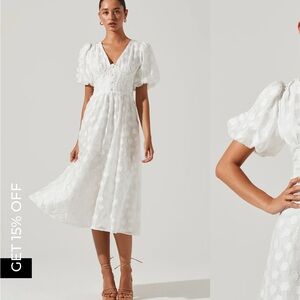 ASTR size M dress worn once!